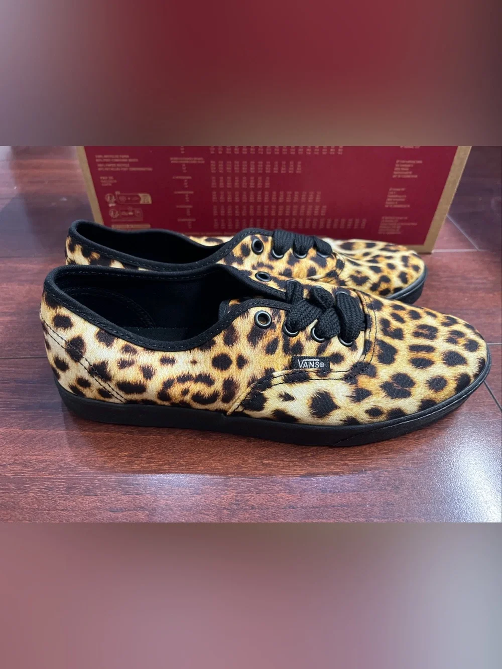 Womens 7.5 Vans Authentic Lowpro Leopard Print Low Top Shoe Sneaker New HALF BOX